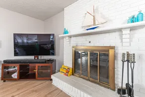 Seaside Family Retreat - 3 Min. Walk to Beach; badges included. Dog-friendly! - Image 2