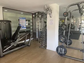 Gratis golf, tennis, paddletennis, gym, 4 pooler inklusive uppvärmd - Image 3