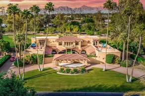 Award-Winning Ritz Carlton Golf Green Estate|Sauna|Interior Pool|Jacuzzi|Gym|Mountain Views - Image 5
