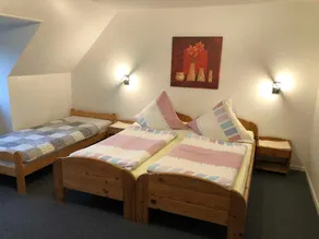 Large apartment 1 - Falkenhagen: vacation apartments and canoe rental - Image 4