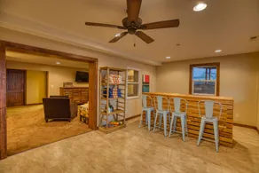 Cozy & secluded private beach side home - Image 3