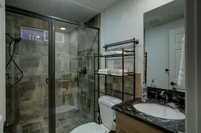As You Like It...To Stay or Not to Stay? That is the question! Fully Renovated! - Image 4
