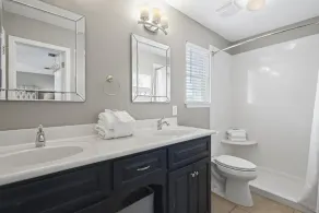 214 Shoreland - Image 2