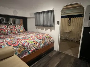 70’s Air Stream Trailer - Image 3