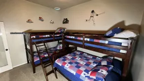 Luxury at the Lake - Large Lakeview - Game Room    - Shasta Lakeshore Retreat #7 - Image 5