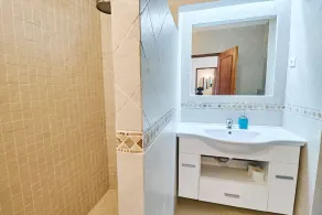 Bel appartement Dean avec une vue fantastique sur la mer - Image 2