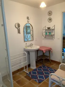 Charmerende restaureret hus i landlig idyl med dejlig udsigt og privat pool - Image 4