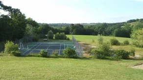 Maison de charme, très bien équipée avec tennis privé et piscine chauffée - Image 2