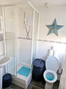 Chalet Ty Lilli Wen -Sleep 6- Pet friendly - Image 2