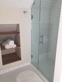 Guesthouse - Image 4