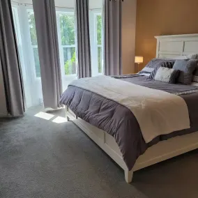 6 Bedroom Historic DowntownOasis - Image 4
