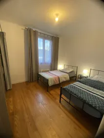 Cosy house with large garden - Image 5