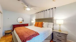 Cheerful Four Bedroom home conveniently located - Image 5