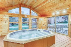 Walk-to-lifts, ski-in trail condo, sauna, indoor pool, hot tub, gym, w/d - Image 3