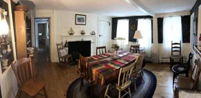 Verkligen antika Cape Cod-hus med egen strand vid Scargo-sjön nära viken - Image 4
