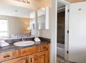 Breakaway West Convenient Condo Near Vail Village by RedAwning - Image 2