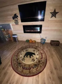 The Bear’s Den. 1 bedroom 1 bathroom. Sleeps 4 - Image 2