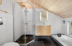 Fantastisk hus med 5 soveværelser i Masfjorden - Image 4