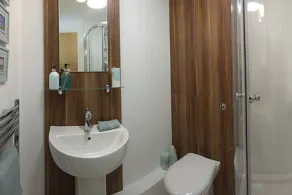 Apartment - Sleeps 4 - Balcony - Parking - Pets Ok - Image 3