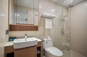 Skypark Celeste Building 4 in Laguna by Banyan Living - Image 4