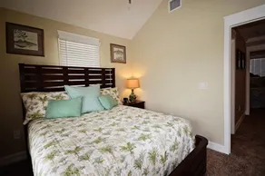 Renovated 2BR Villa with Spa, Water Views & Private Patio with Private Dip Pool! - Image 5