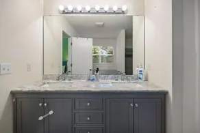 Modern Comfort Loves Park - Stylish 3BR Getaway - Image 4
