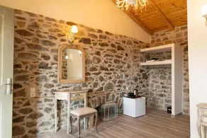 Kanalia Suites - Image 4