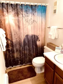 Quiet - Comfortable - Clean - Accommodation for 4 - Only minutes from YNP - Image 2