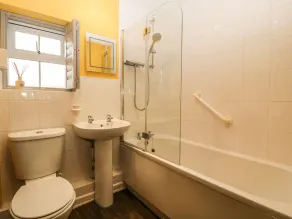 Pear Tree Cottage - Image 3