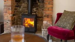 Poppy Cottage - sleeps 4 guests  in 2 bedrooms - Image 2