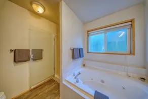 Hvid laks River House - Image 3