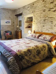 Gite Poirier - 240 year old cottage - Pool, Summerhouse & Games Barn + playhouse - Image 5