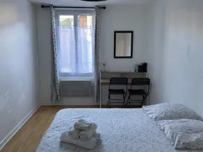 300m from the beach, bright apartment - Image 3