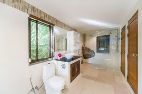 Tropical Sea View Villa - Image 3