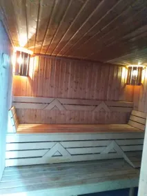 Hemkomfort omgiven av berg, mineralvatten och unik natur. - Image 4