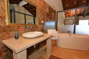 VILLA SOFIA see front with pool and hot tub - Image 2