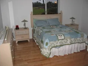 Villa 4 Schlafzimmer 200 M2, mit Blick auf den See, Wasserski, Golf, Tennis, in der Nähe von Parks. - Image 3