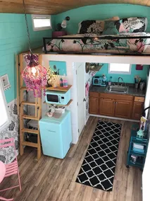 \"Petit déjeuner chez Audrey\" Mini Home situé à côté de Drive In Theatre! - Image 4