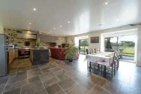 Chateau / Country House - Image 5
