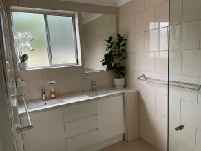 Becks Hideaway Laurieton - walk everywhere - Image 2