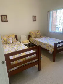 Kensington 3BR Townhouse 10min walk Flemington Racetrack & 15min MelbShowground - Image 5