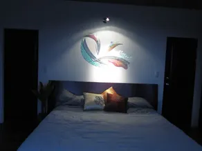 Beautiful, Contemporary Private Art/Yoga Retreat Home In Paradise! - Image 5