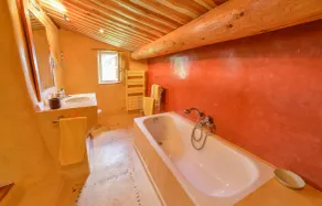 Luxurious restored farmhouse with olive grove, swimming pool, and superb views - Image 4