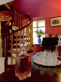 The Horseshoe Country Inn - Image 2