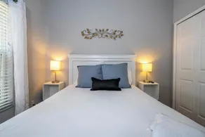 Price Drop! OCT-NOV - Dreamy 4BR - Pool & BBQ - Bella Vida Resort - Image 4