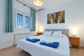 Klassisk och komfortabel villa i Javea, på Costa Blanca, Spain  med privat bassäng för 6 personer - Image 5