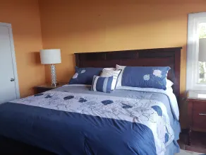 Little Indigo Spacious 2 Bedroom Apartment with Fabulous Ocean & Harbor View - Image 4