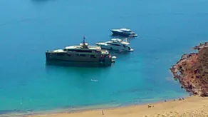 we rent villas for 2,6,8 until 14 persons 200 m from the sea - Image 3