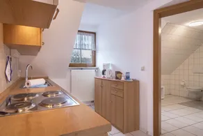 Appartamento duplex \"Appartamento per vacanze a 4 stelle n. 1\" con Wi-Fi, giardino e terrazza - Image 2