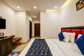 Blu Sapphire Inn Airport Aerocity Hotel - Image 5